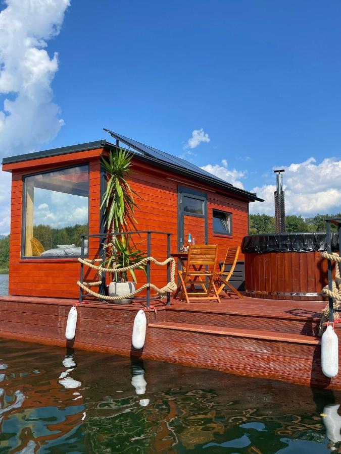 Aquachill Houseboat & Wellness Ξενοδοχείο Liptovský Trnovec Εξωτερικό φωτογραφία