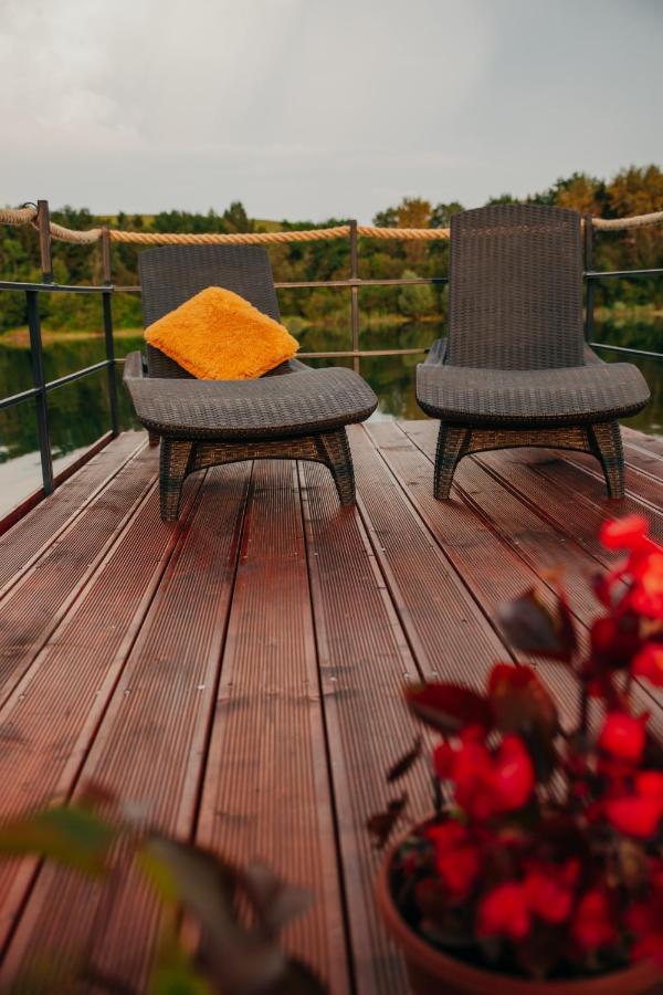 Aquachill Houseboat & Wellness Ξενοδοχείο Liptovský Trnovec Εξωτερικό φωτογραφία